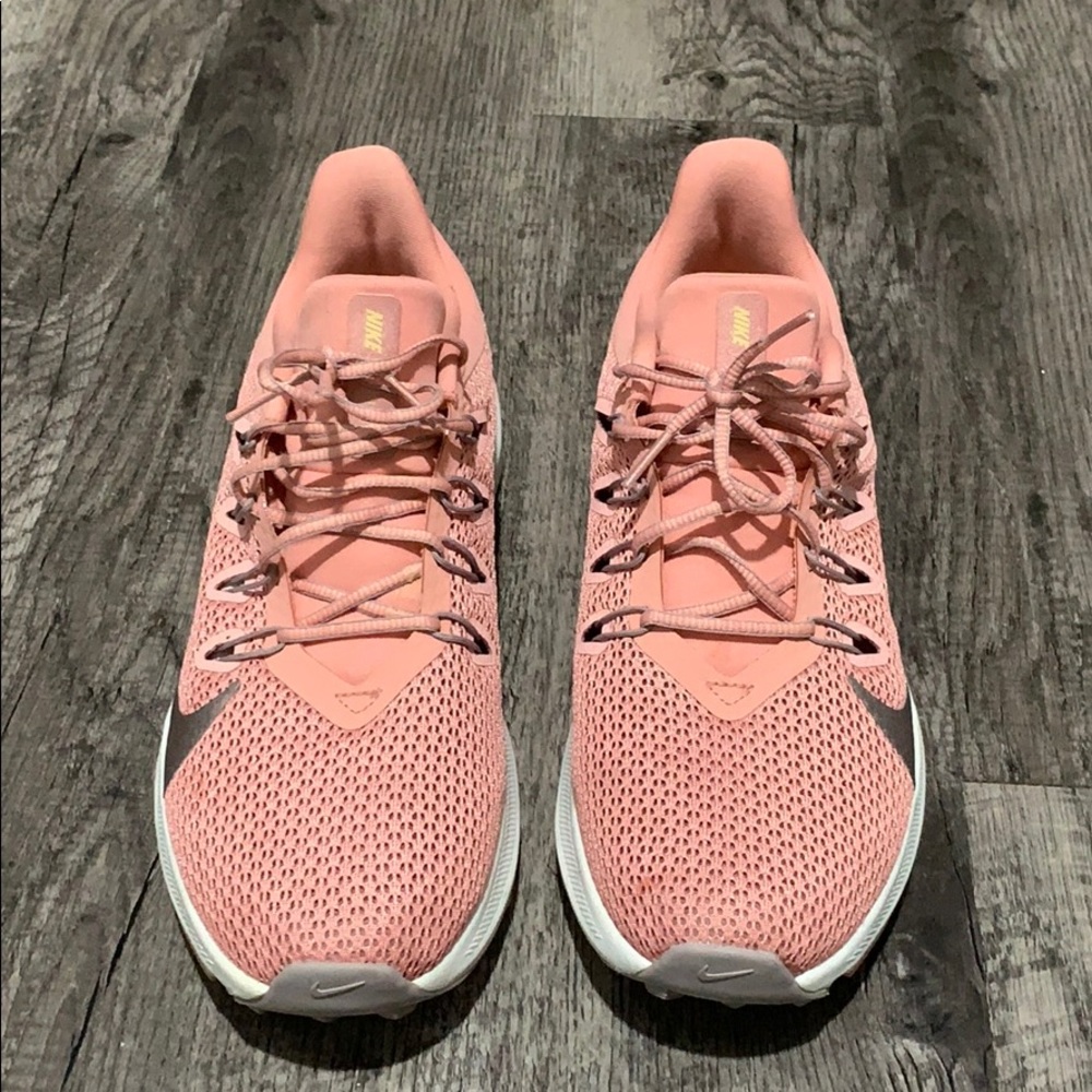 Nike Quest - image 1